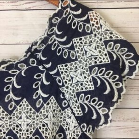 Anthropologie Vanessa Virginia embroidered top 6 - Picture 3 of 4